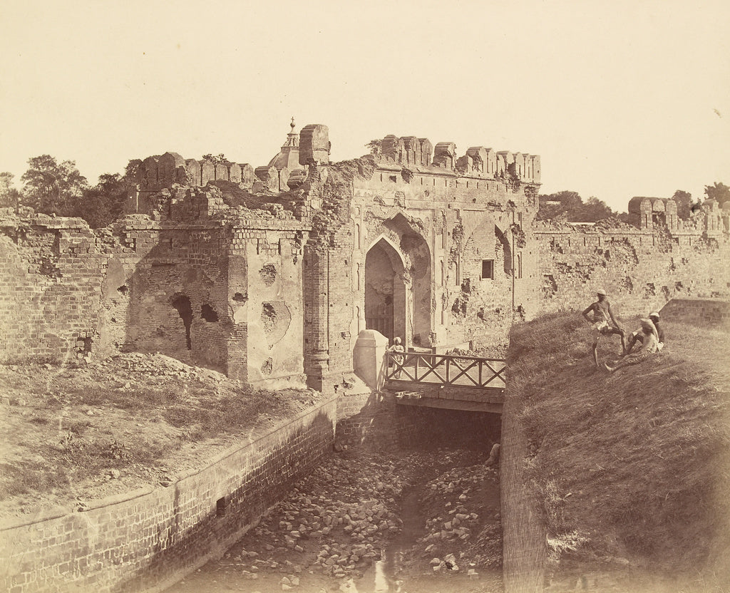 Felice Beato:[Cashmere Gate]], Poster Print Wall Art