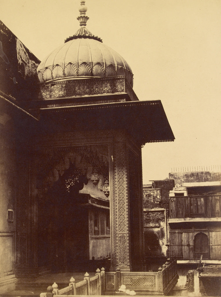 Charles Moravia:[Unidentified Building with Balcony, Delhi],16x12"(A3)Poster