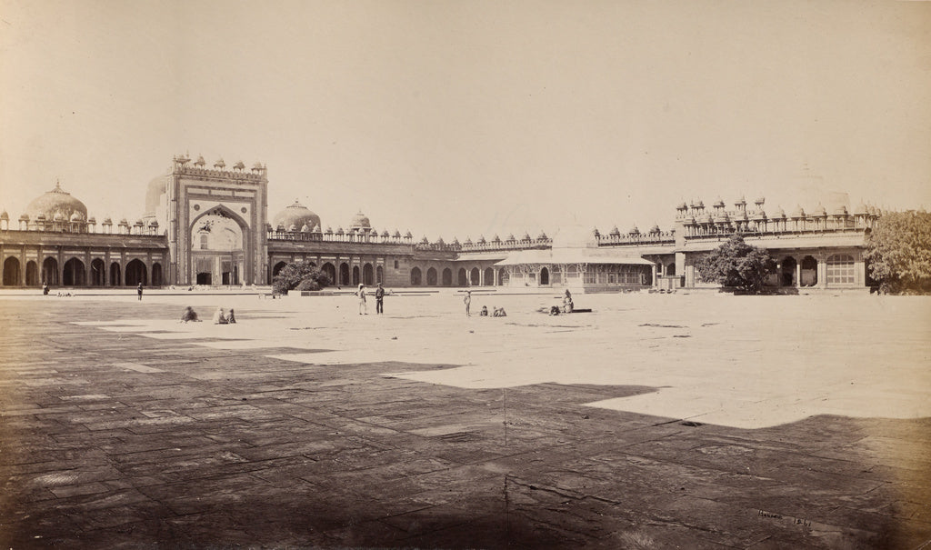 Samuel Bourne:Futtehpore Sikri (1), Poster Print Wall Art