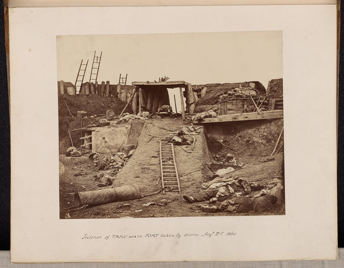 Felice Beato:[Interior of the North Fort Taken by Storm],16x12