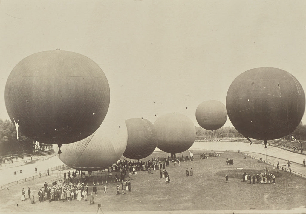 Fédèle Azari:[Hot air balloon], Poster Print Wall Art
