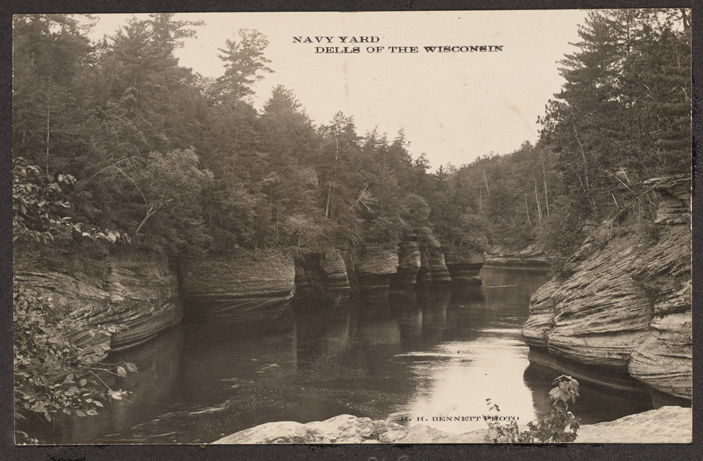 Henry Hamilton Bennett:Navy Yard Dells of the Wisconsin, Poster Print Wall Art