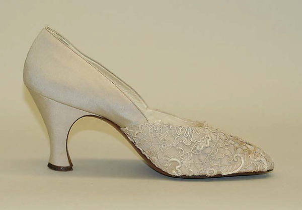 Slippers 1937,16x12"(A3)Poster