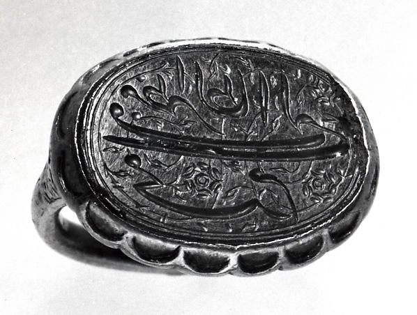 :Ring 18th–20th century-16x12