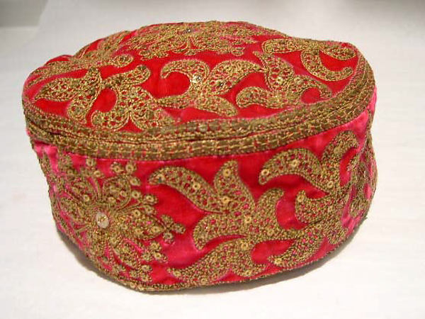Pillbox hat 1942,16x12"(A3)Poster