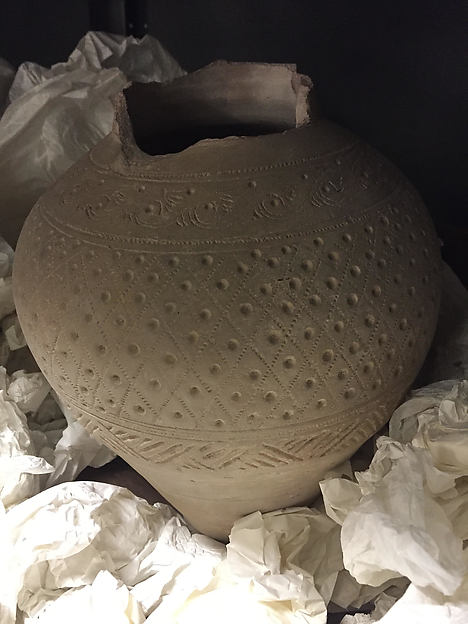 :Jar 11th century-16x12"(A3) Poster