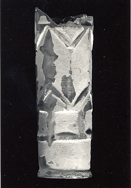 :Fragment of a Bottle 9th–10th century-16x12
