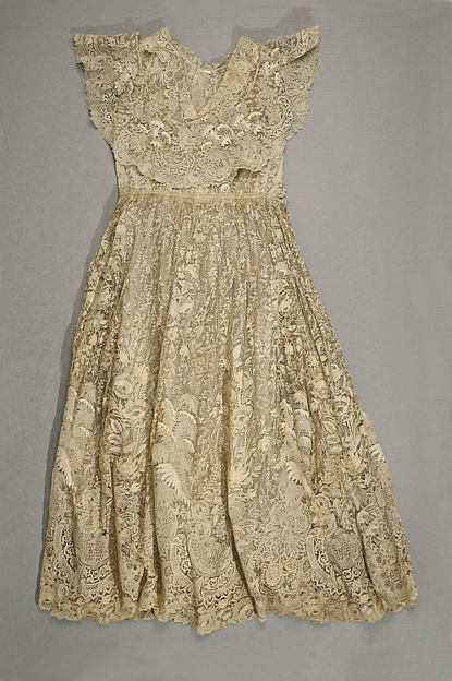 Dress 1910–15,16x12"(A3)Poster