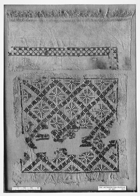 :Tunic with Interlace Decoration 4th–8th century-16x12"(A3) Poster