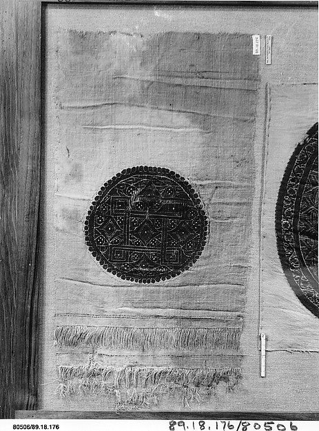 :Fragment with an Interlace Medallion 3rd–6th century-16x12"(A3) Poster