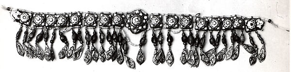 :Head Ornament first half 19th century-16x12"(A3) Poster