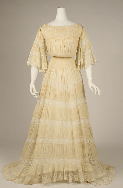 Evening dress 1903–4,16x12"(A3)Poster