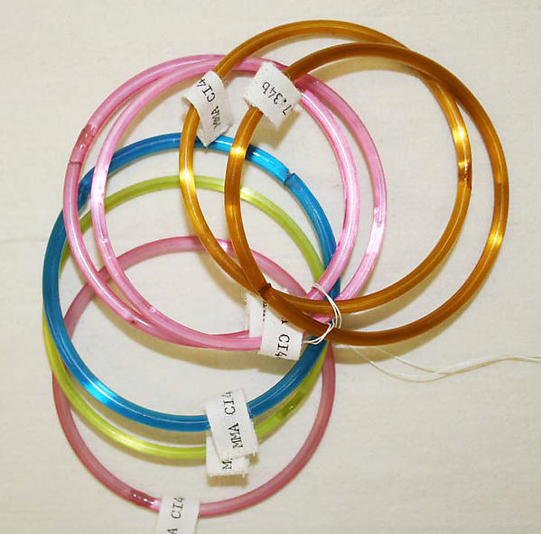 Bangle bracelet 1700–1940,16x12"(A3)Poster
