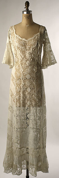 Morning dress 1908–10,16x12"(A3)Poster