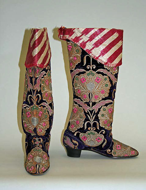 Boots 1800–1943,16x12"(A3)Poster