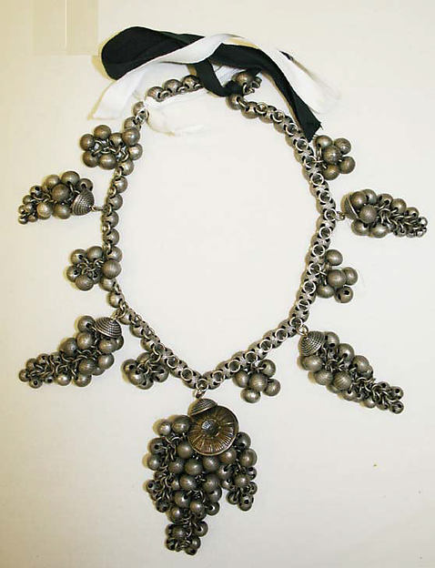Necklace early 20th cent,16x12"(A3)Poster