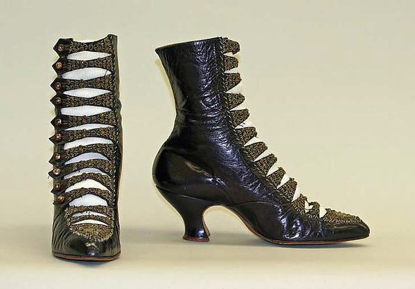 Shoes c1905,16x12"(A3)Poster