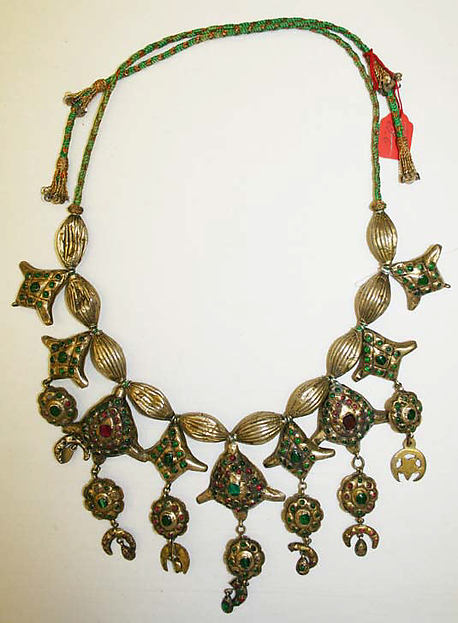 Necklace late 19th–early 20th cent,16x12"(A3)Poster