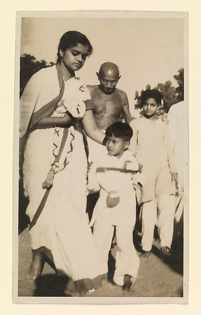 Unknown:Y. G. Srimati accompanying Mahatma Gandhi at an inde-16x12"(A3) Poster