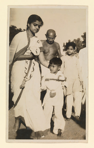 Unknown:Y. G. Srimati accompanying Mahatma Gandhi at an inde-16x12