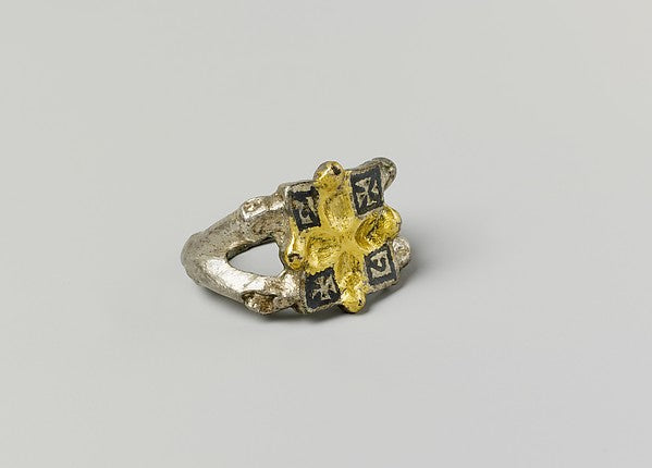 :Finger Ring 1000–1200-16x12"(A3) Poster