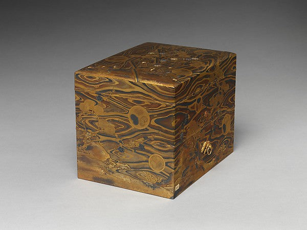 ,Cosmetic Box with Pine, Bamboo, Plum, and Tokug,16x12