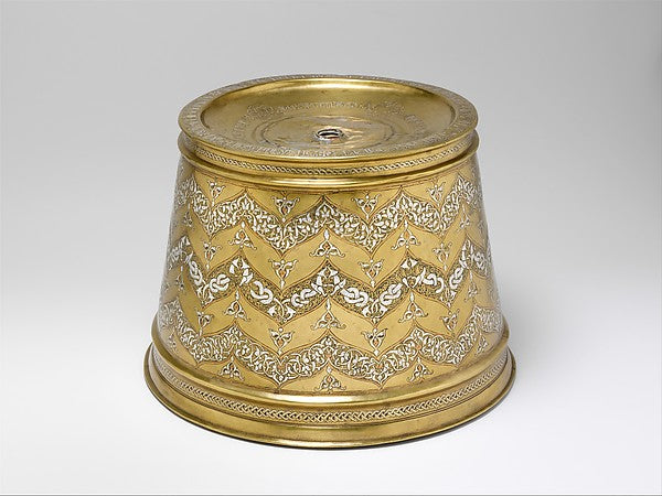 :Candlestick Base with Interlacing Dragons early to mid-13th-16x12"(A3) Poster