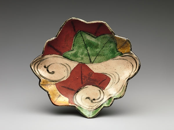 Dish with Design of Maple Leaves in a Stream 19th cent-Style o,  Poster Print Wall Art
