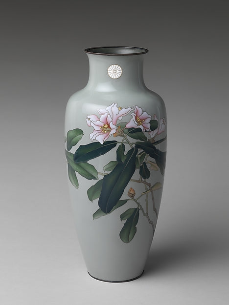 Imperial Presentation Vase with Lilies and Imperial Crest c190,16x12