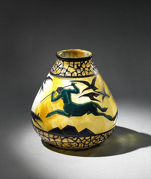 :Vase c1925-16x12
