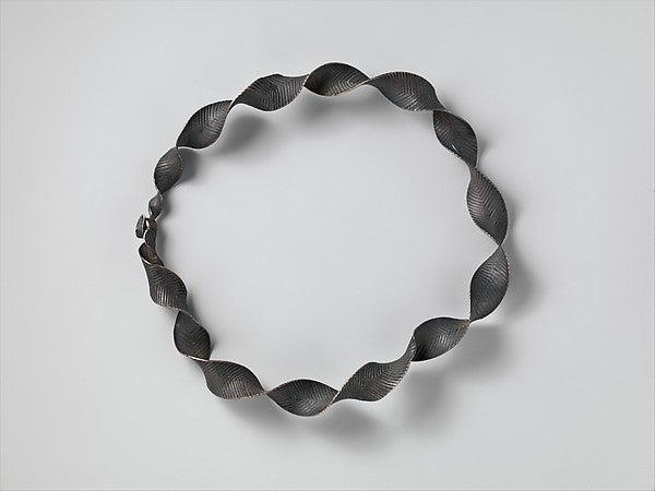 :Ribbon Torc 500 B.C.– A.D. 400-16x12"(A3) Poster