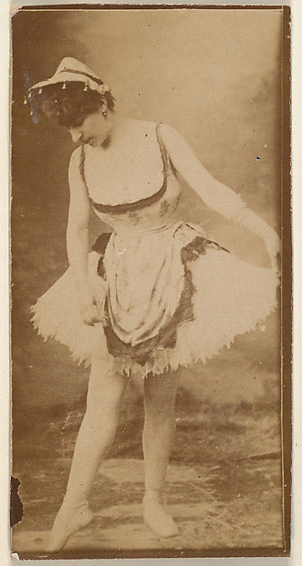 :Dancer standing with pointed toe from the Actresses series -16x12"(A3) Poster