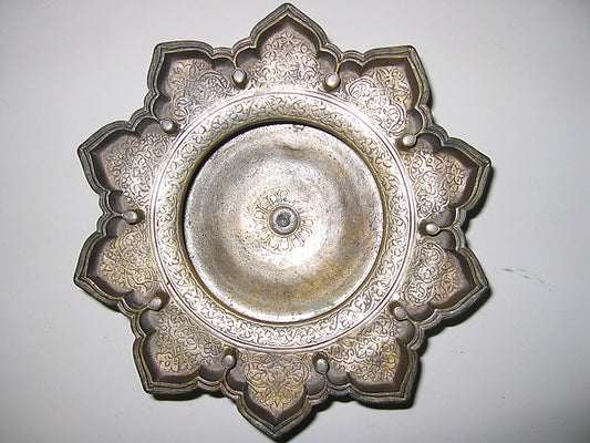 :Bowl in the Shape of a Ten-Pointed Star 15th century-16x12"(A3) Poster