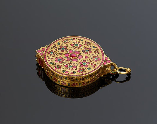 :Locket Pendant probably 17th century-16x12"(A3) Poster