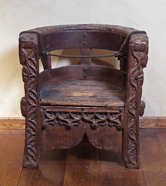:Chair 15th century-16x12