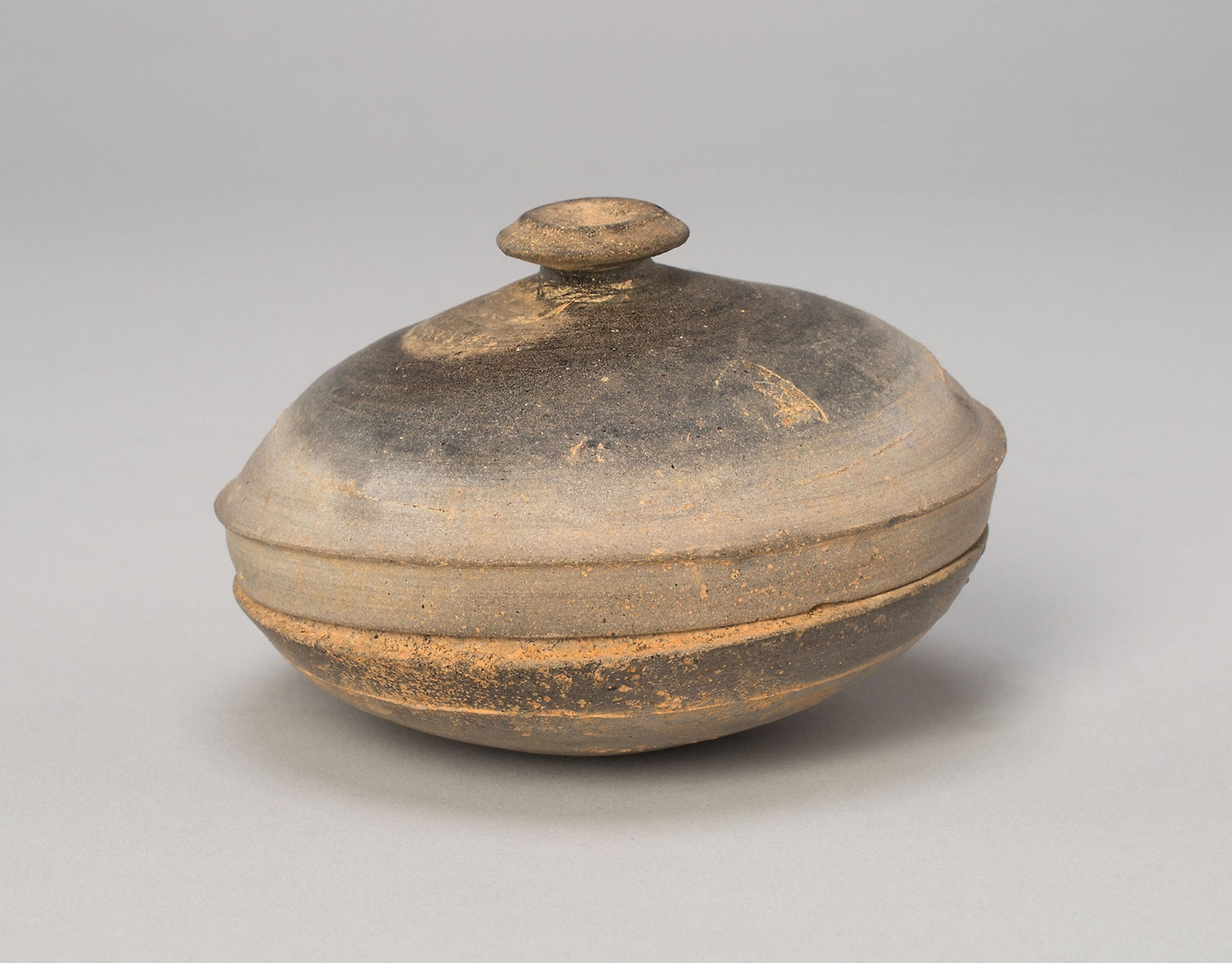 Circular Covered Box -  Korea,  Poster Print Wall Art