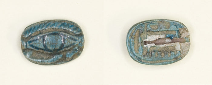 Scarboid Amulet with the Eye of the God Horus (Wedjat): Egyptian,16x12