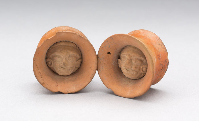 Pair of Earspools with Face in Interior: Possibly Veracruz, Mexico,16x12