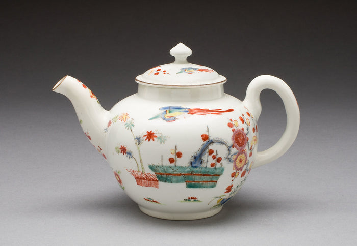 Teapot: Worcester Porcelain Factory,16x12