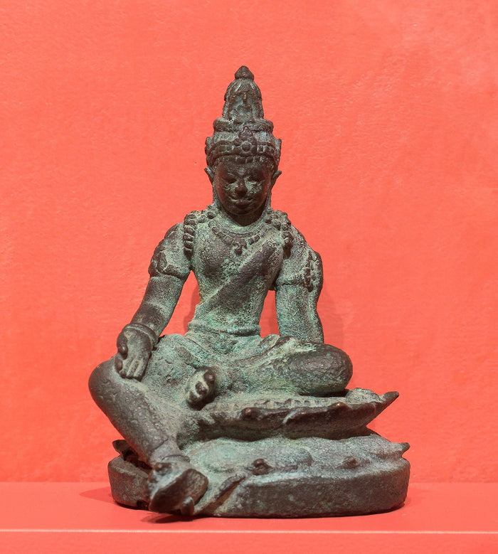 Bodhisattva Avalokiteshvara: Indonesia,16x12