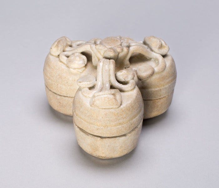 Triple Covered Box with Branches of Floral Heads: China,16x12