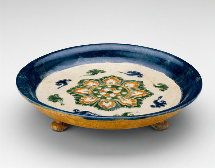 Footed Dish with Lotus Medallion and Cloud Scrolls: China,16x12