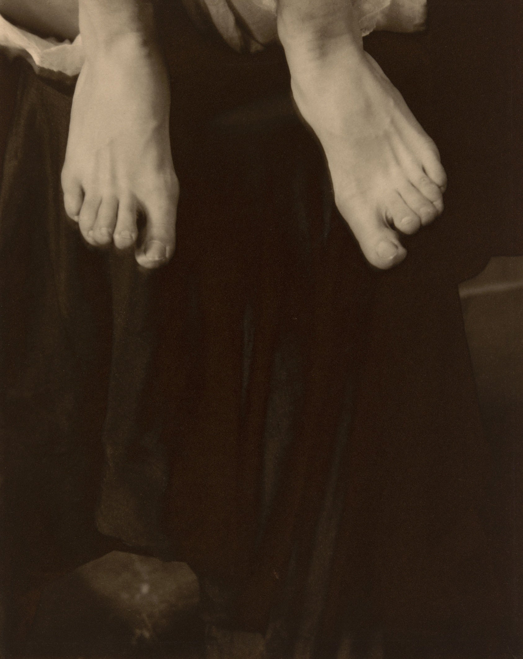 Georgia O'Keeffe - Feet: Alfred Stieglitz,16x12"(A3) Poster