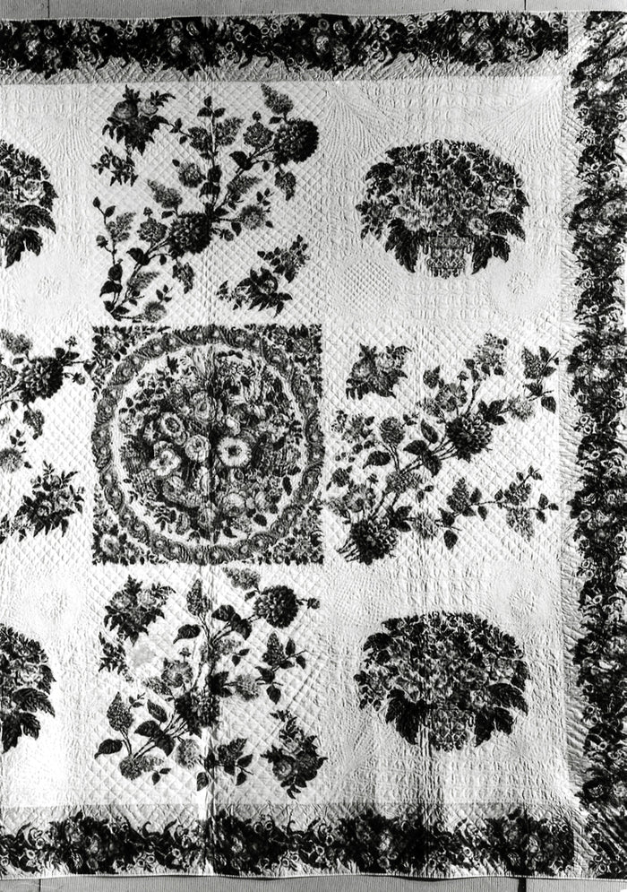 Bedcover (Floral Medallion Quilt): United States,16x12