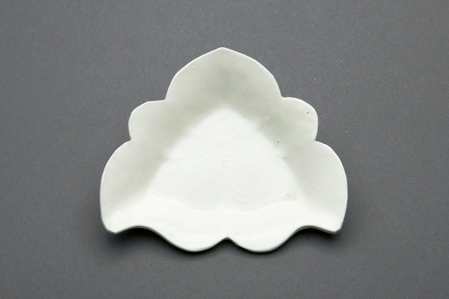 Tri-Lobed Dish with Butterfly -  China,  Poster Print Wall Art