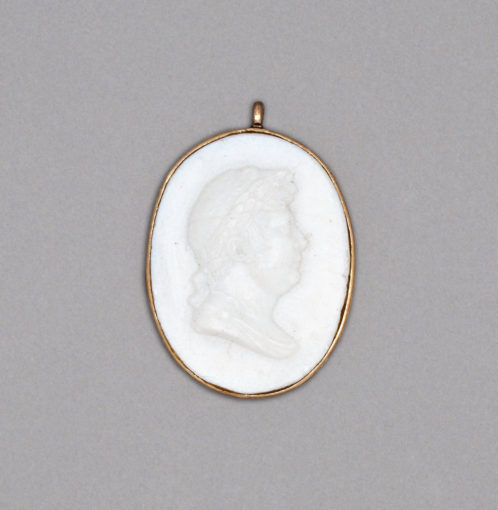 Cameo Locket: Wedgwood Manufactory,16x12"(A3) Poster
