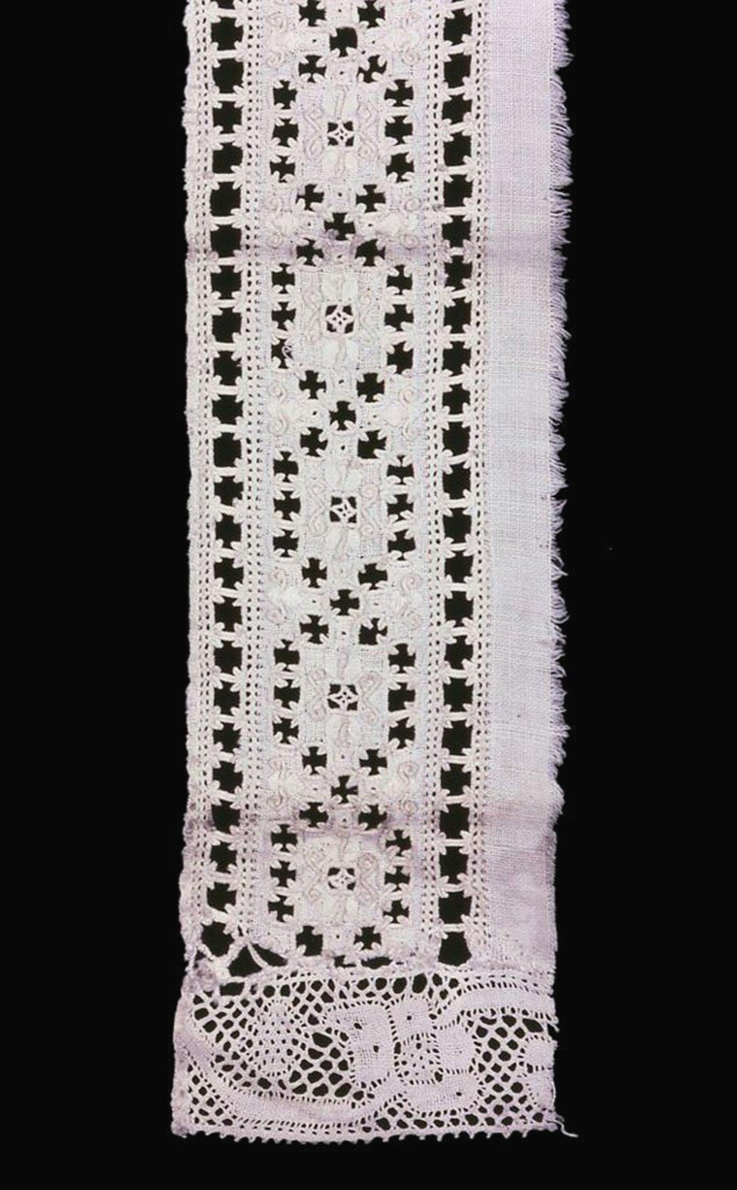 Border -  Italy (straight lace -  Flanders),  Poster Print Wall Art