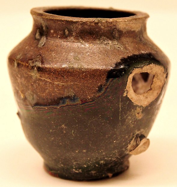 :Jar 9th–10th century-16x12