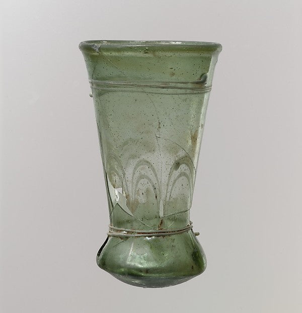 :Glass Beaker late 6th–early 7th century-16x12