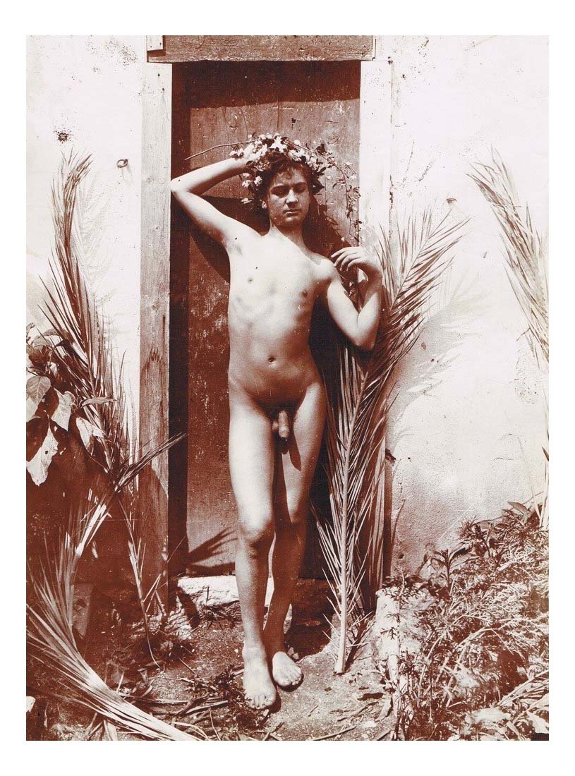 Pinello fleurs dans les cheveux, vers 1895, historic photo by Wilhelm von Gloeden, 16x12"(A3) Poster
